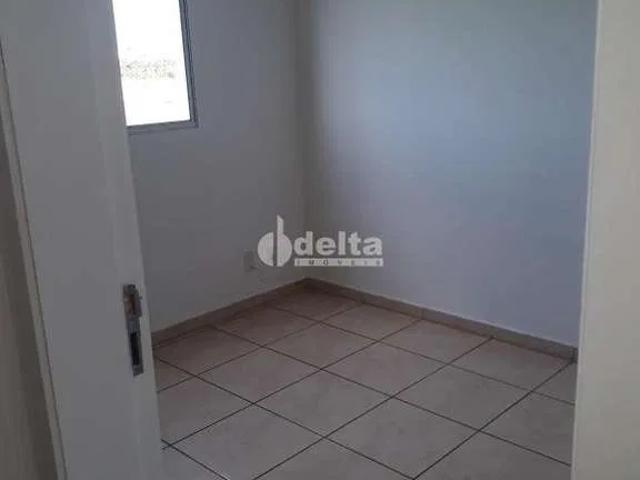 Apartamento venda em Condomínio Parque Univercittá, Uberlândia