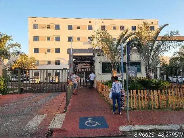 Apartamento venda em Região Geográfica Imediata de Uberlândia, Oliveira Fortes