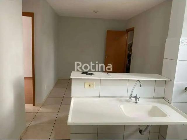 Apartamento venda em Região Geográfica Imediata de Uberlândia, Oliveira Fortes
