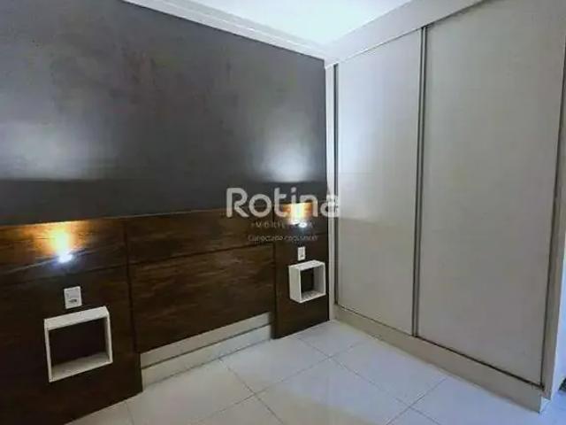 Apartamento venda em Região Geográfica Imediata de Uberlândia, Oliveira Fortes
