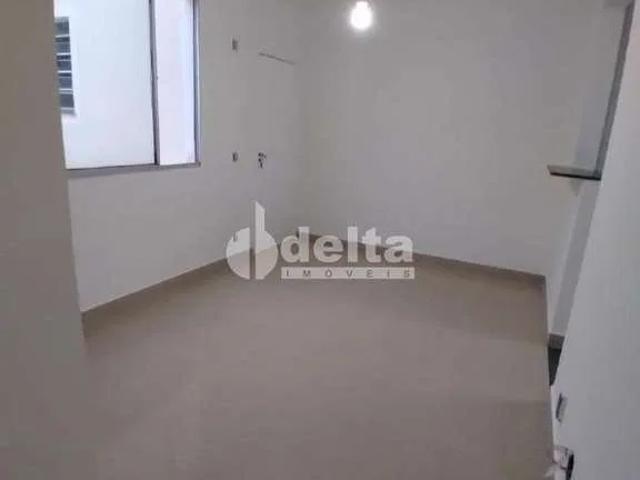 Apartamento venda em Planalto, Uberlândia
