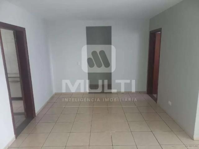Apartamento venda em Região Geográfica Imediata de Uberlândia, Oliveira Fortes