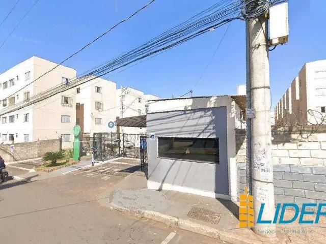 Apartamento venda em Região Geográfica Imediata de Uberlândia, Oliveira Fortes