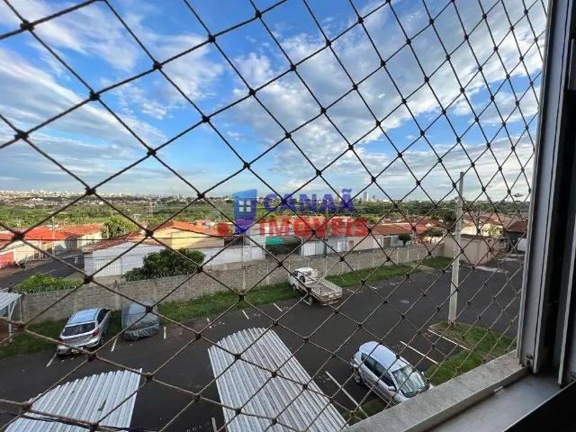 Apartamento venda em Região Geográfica Imediata de Uberlândia, Oliveira Fortes