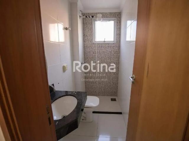 Apartamento venda em Região Geográfica Imediata de Uberlândia, Oliveira Fortes