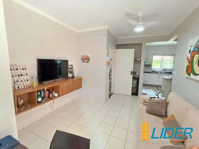 Apartamento venda em Região Geográfica Imediata de Uberlândia, Oliveira Fortes
