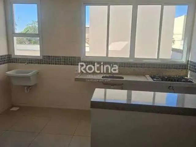 Apartamento venda em Região Geográfica Imediata de Uberlândia, Oliveira Fortes