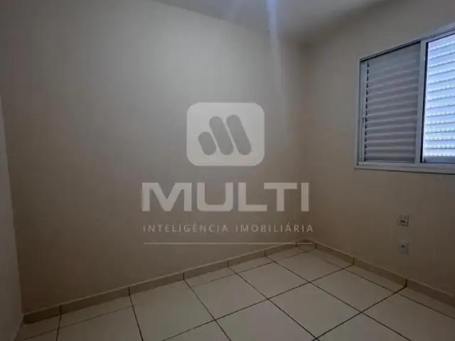 Apartamento venda em Região Geográfica Imediata de Uberlândia, Oliveira Fortes