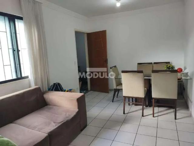 Apartamento venda em Região Geográfica Imediata de Uberlândia, Oliveira Fortes
