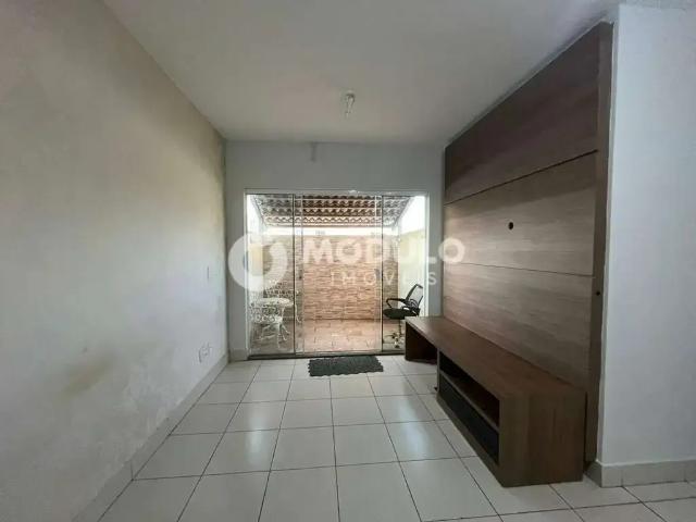 Apartamento venda em Região Geográfica Imediata de Uberlândia, Oliveira Fortes