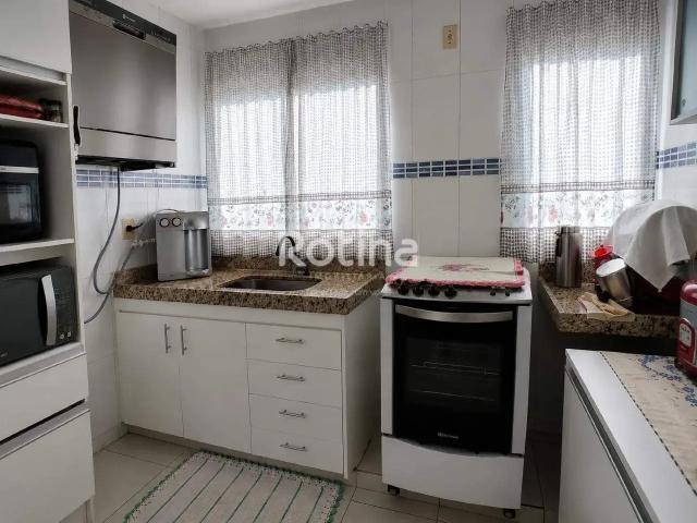 Apartamento venda em Região Geográfica Imediata de Uberlândia, Oliveira Fortes