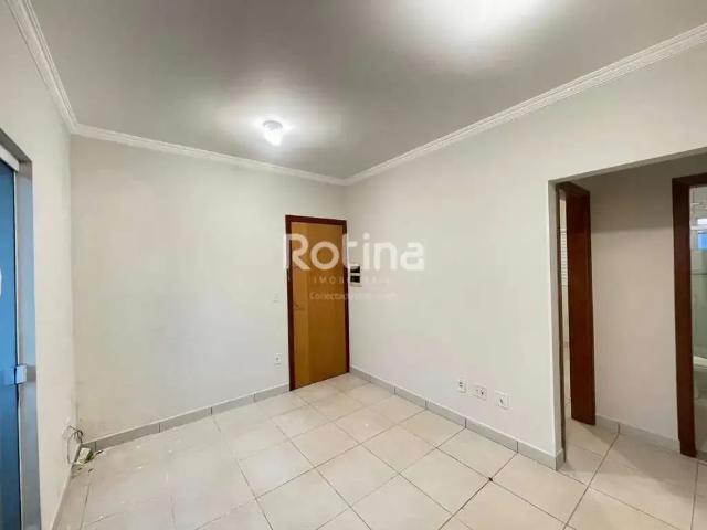 Apartamento venda em Região Geográfica Imediata de Uberlândia, Oliveira Fortes