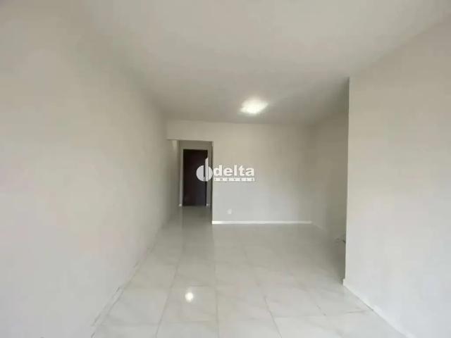 Apartamento venda em Região Geográfica Imediata de Uberlândia, Oliveira Fortes