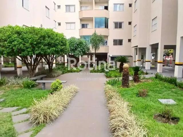Apartamento venda em Região Geográfica Imediata de Uberlândia, Oliveira Fortes
