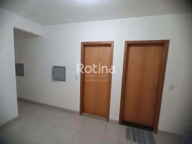 Apartamento venda em Região Geográfica Imediata de Uberlândia, Oliveira Fortes