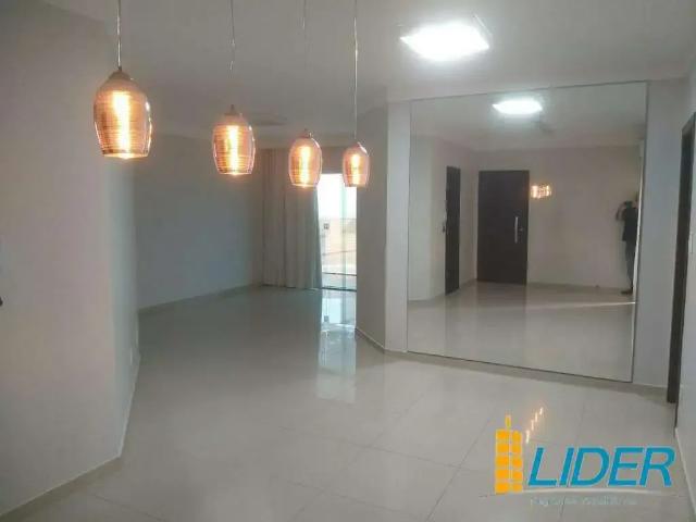 Apartamento venda em Região Geográfica Imediata de Uberlândia, Oliveira Fortes
