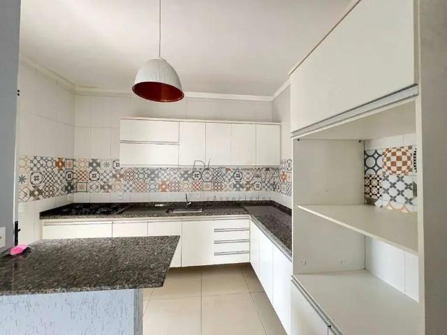 Apartamento venda em Região Geográfica Imediata de Varginha, Varginha