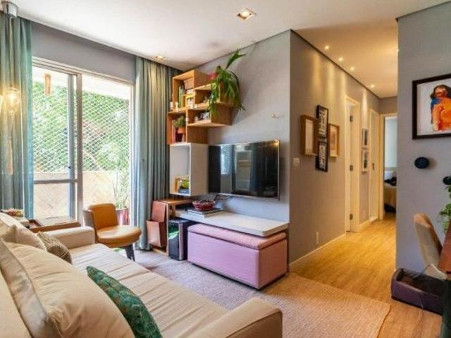 Apartamento venda em Região Imediata de São Paulo, Região Metropolitana de São Paulo