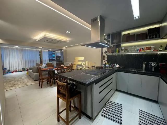 Apartamento venda em Distrito Goiabeiras, Vitória