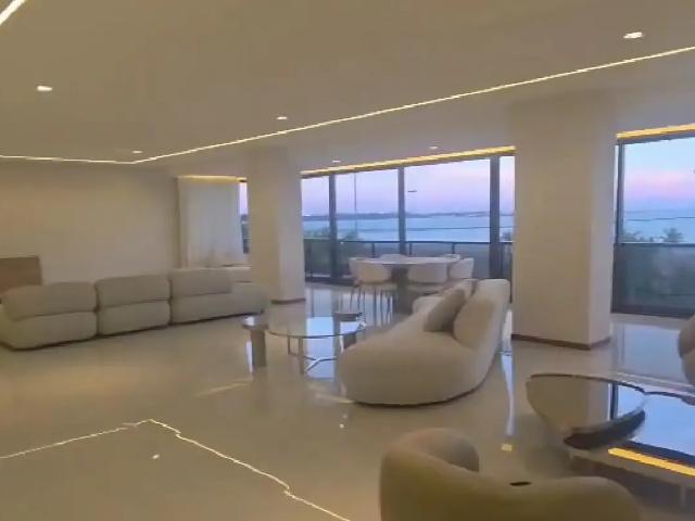 Apartamento venda em Região Geográfica Imediata de Vitória, Região Metropolitana da Grande Vitória