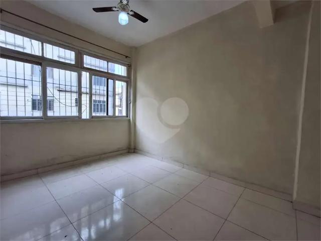 Apartamento venda em Região Geográfica Imediata de Volta Redonda-Barra Mansa, Volta Redonda