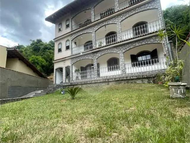Apartamento venda em Região Geográfica Imediata de Volta Redonda-Barra Mansa, Volta Redonda