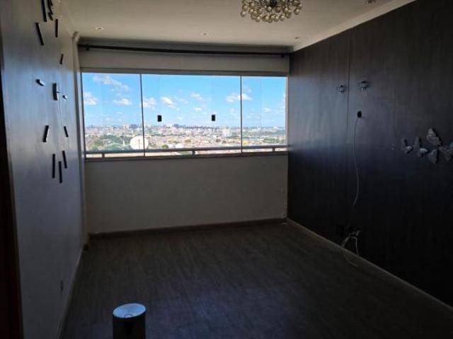 Apartamento venda em Região Geográfica Imediata do Distrito Federal, Região Integrada de Desenvolvimento do Distrito Federal e Entorno