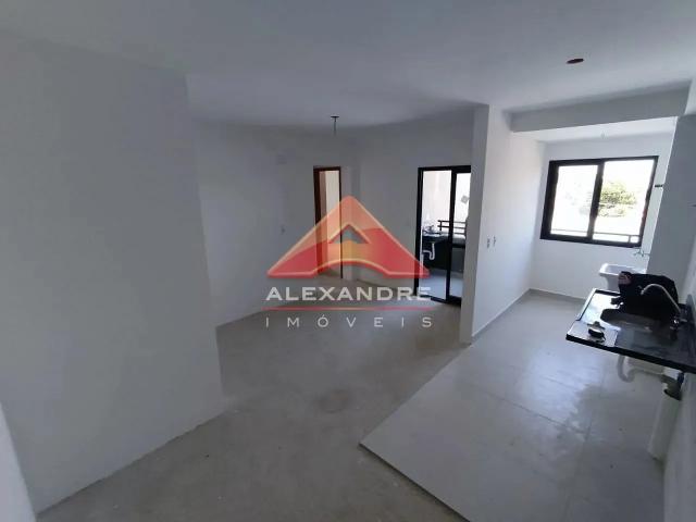 Apartamento aluguel em Região Imediata de São José dos Campos, Região Metropolitana do Vale do Paraíba e Litoral Norte