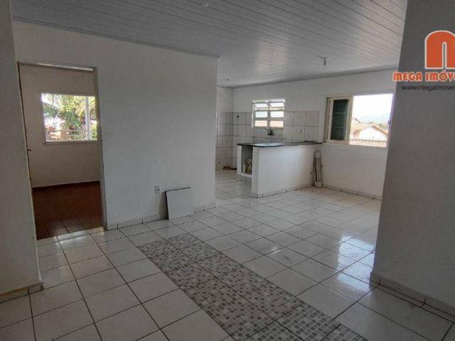 Apartamento aluguel em Região Imediata de Santos, Região Metropolitana da Baixada Santista