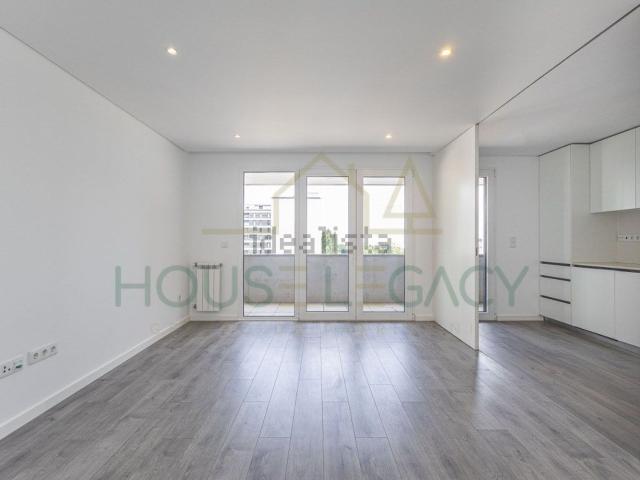 Apartamento venda em Porto