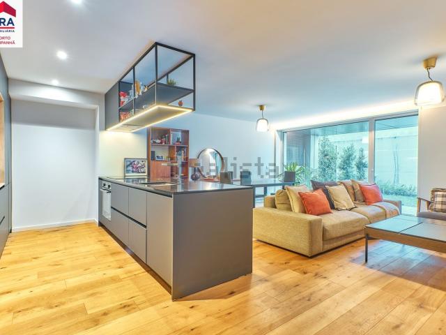Apartamento venda em Porto