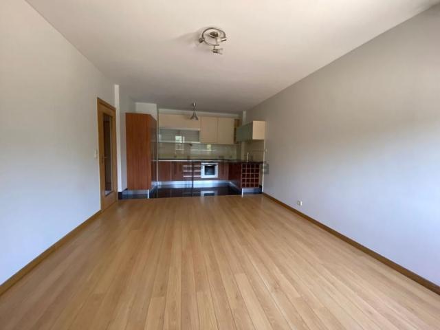 Apartamento alugar em Aval de Baixo, Porto