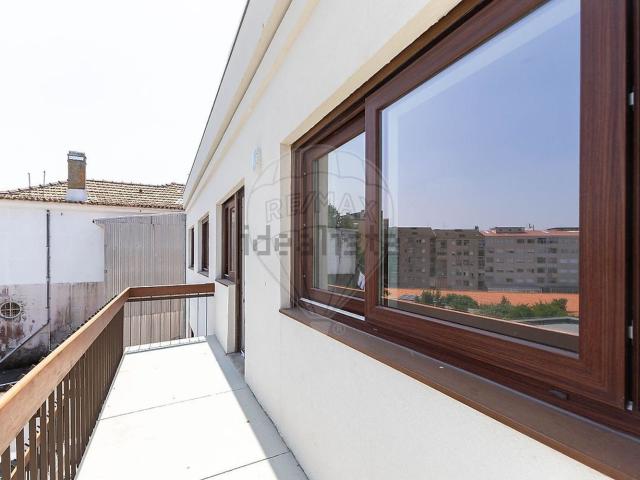 Apartamento alugar em Paranhos, Aval de Cima