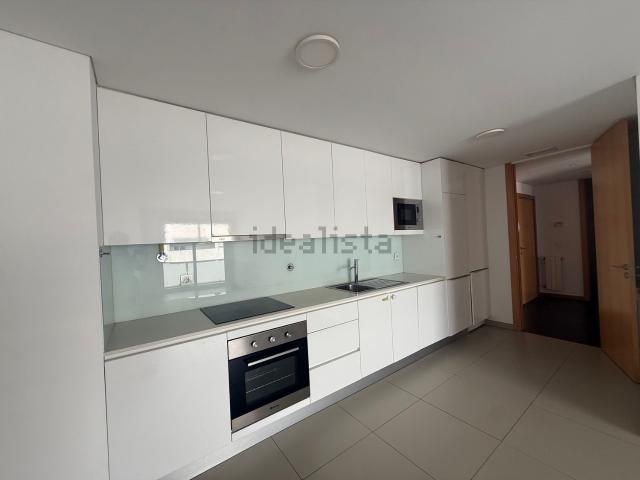Apartamento alugar em Barrocas, Porto