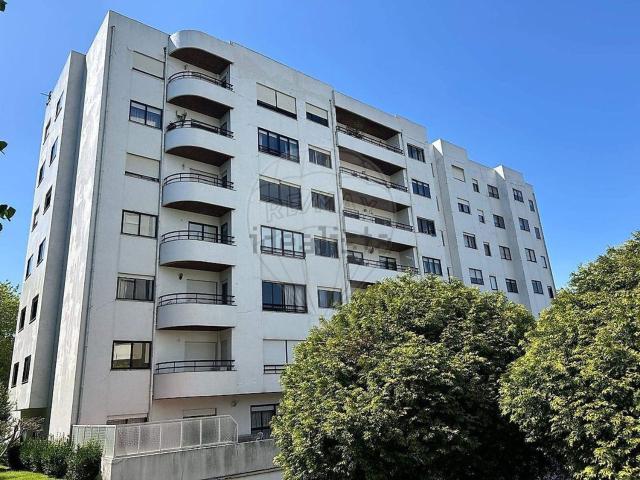 Apartamento venda em Porto