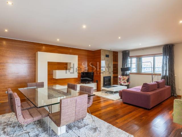 Apartamento alugar em Porto