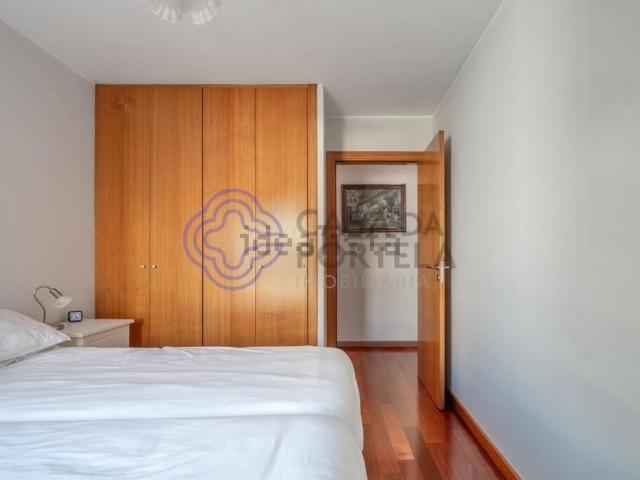 Apartamento venda em Porto