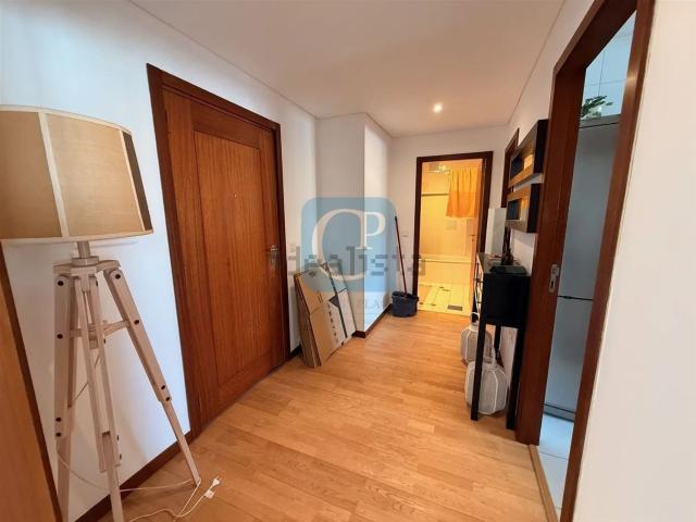Apartamento venda em Porto