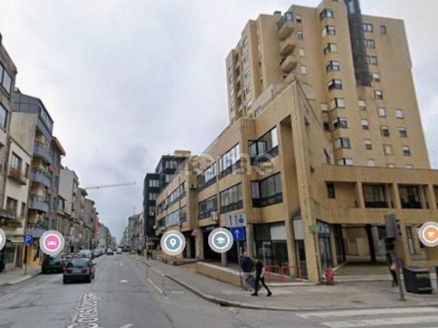 Apartamento venda em Porto