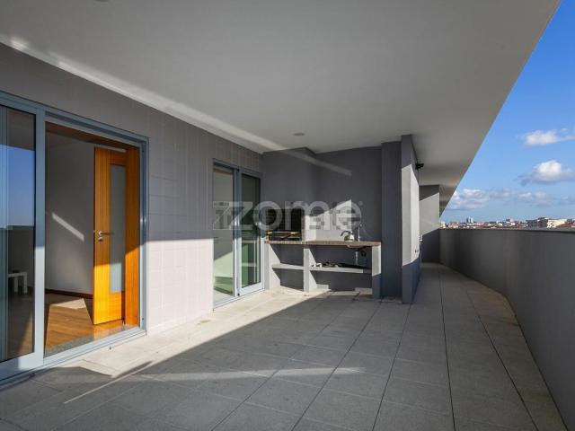 Apartamento venda em Porto