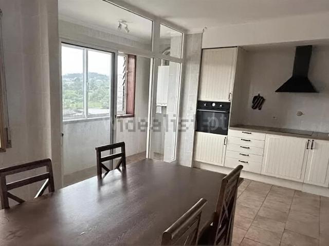 Apartamento venda em Paredes, Bitarães