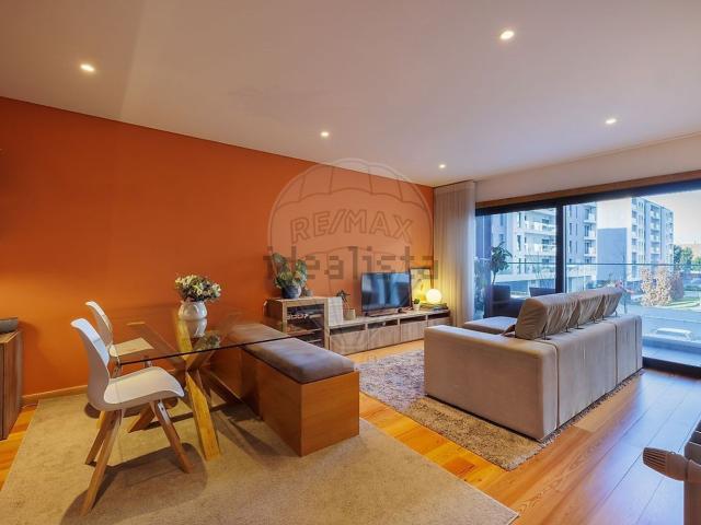 Apartamento venda em Porto