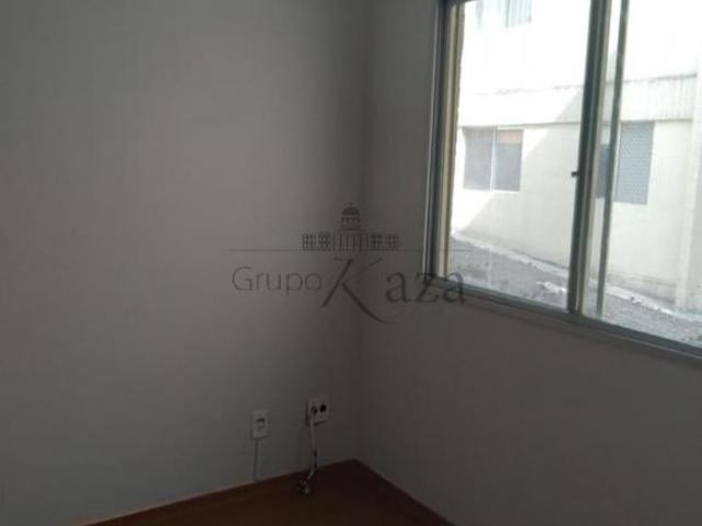 Apartamento venda em Região Imediata de São José dos Campos, Região Metropolitana do Vale do Paraíba e Litoral Norte