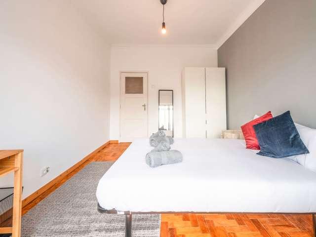 Quarto alugar em Quinta do Lambert, Lisboa