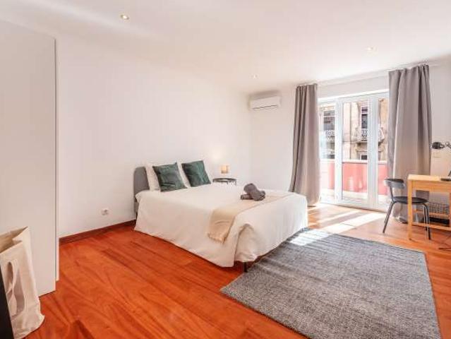 Quarto alugar em Santo António, Lisboa