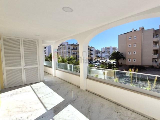 Apartamento venda em Bairro Operário, Lagos