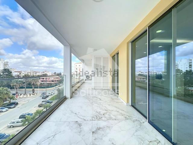 Apartamento venda em Bairro Chesgal, Lagos