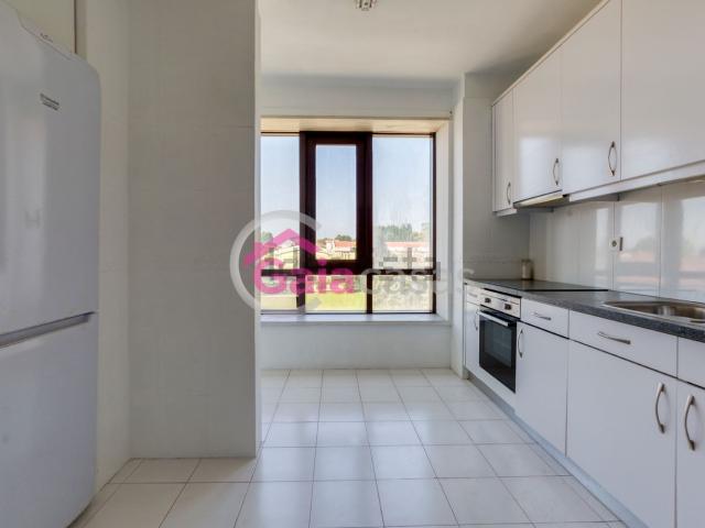 Apartamento alugar em Vila Nova De Gaia, Porto