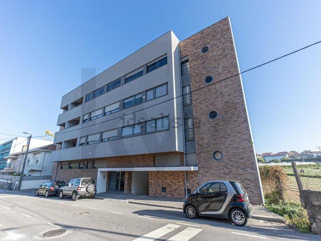Apartamento alugar em Enxurreiras, Pedrouços
