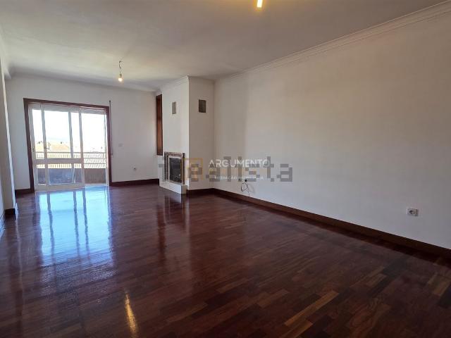 Apartamento venda em Maia, Pedrouços